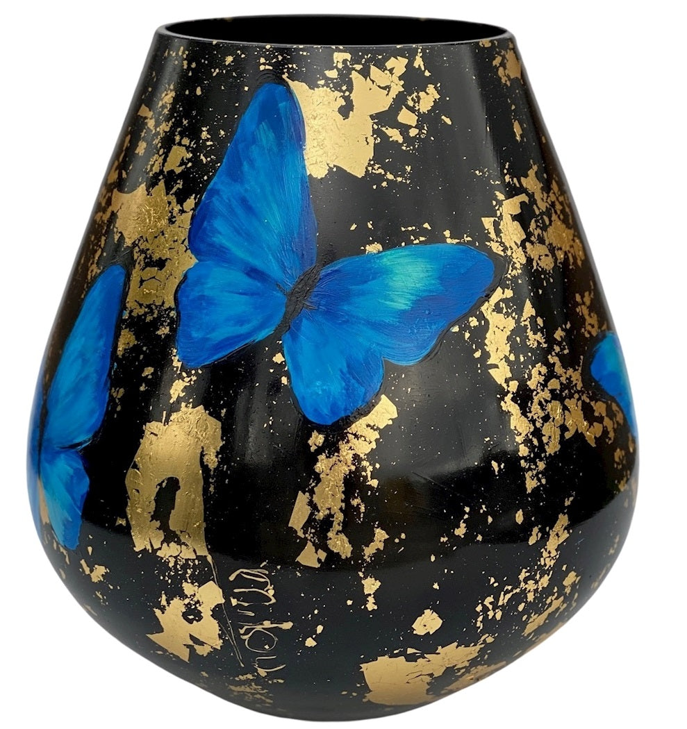 Tasman M butterfly blue Ø26 x H28 cm Let op: afbeelding wijkt af van werkelijke exemplaar: elk exemplaar is uniek!